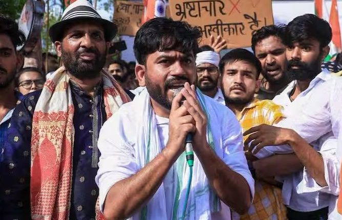 अभिजीत दीपके पर हमला