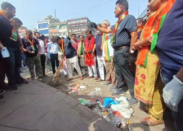 भाजपा का स्वच्छता अभियान