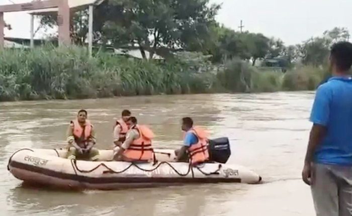 गंग नहर में नहाने
