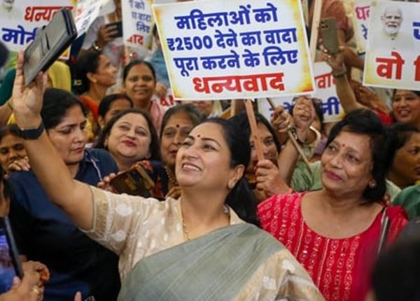 दिल्ली लक्ष्मी योजना