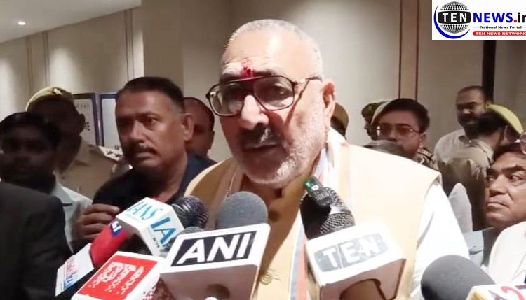 Giriraj Singh