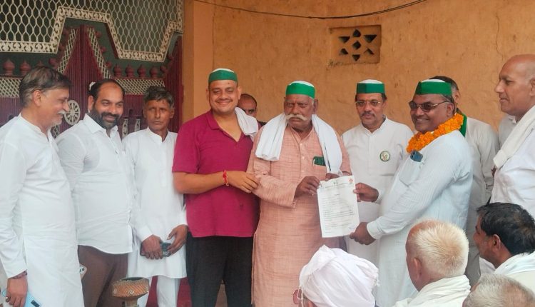 जेवर में भाकियू अराजनैतिक