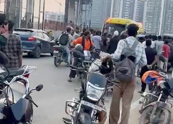 ग्रेटर नोएडा में थार