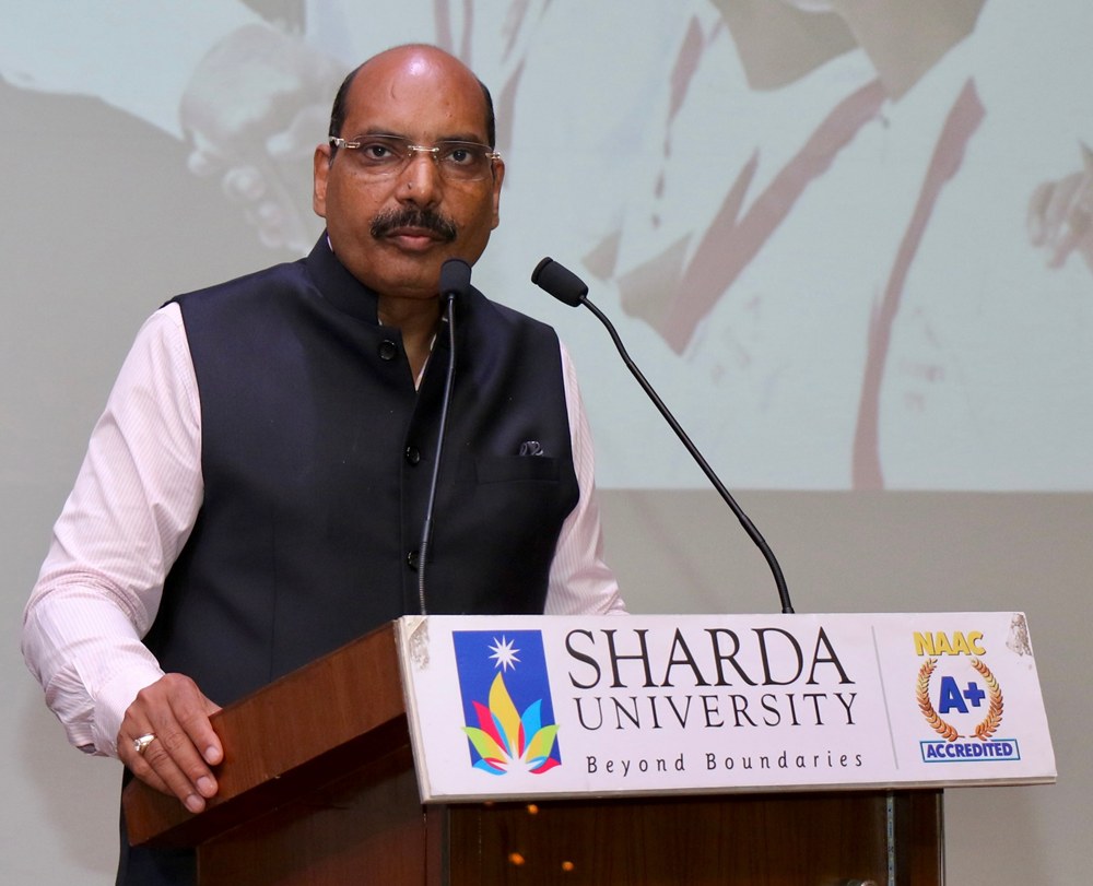 शारदा विश्वविद्यालय