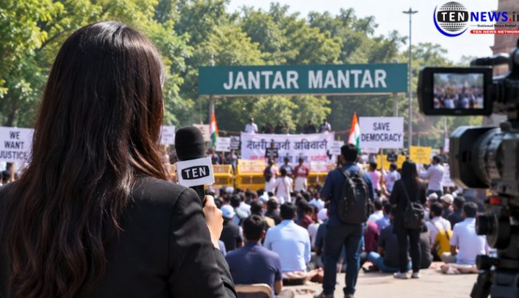TEN News Reporter at Jantar Mantar Protest