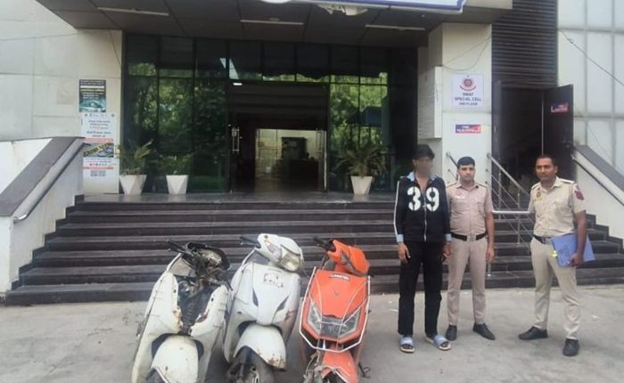 ऑपरेशन ‘चक्र’ के तहत द्वारका नॉर्थ पुलिस की कार्रवाई, चोरी के तीन दोपहिया वाहनों के साथ आरोपी गिरफ्तार